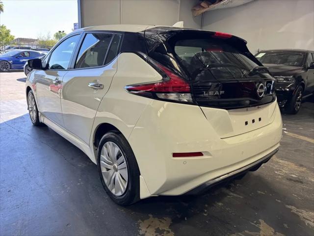 2025 Nissan LEAF S