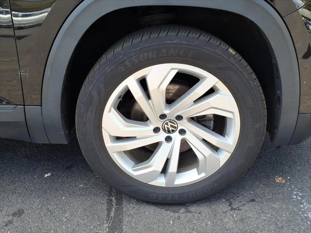 2021 Volkswagen Atlas 3.6L V6 SE w/Technology