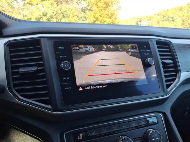 2021 Volkswagen Atlas 3.6L V6 SE w/Technology