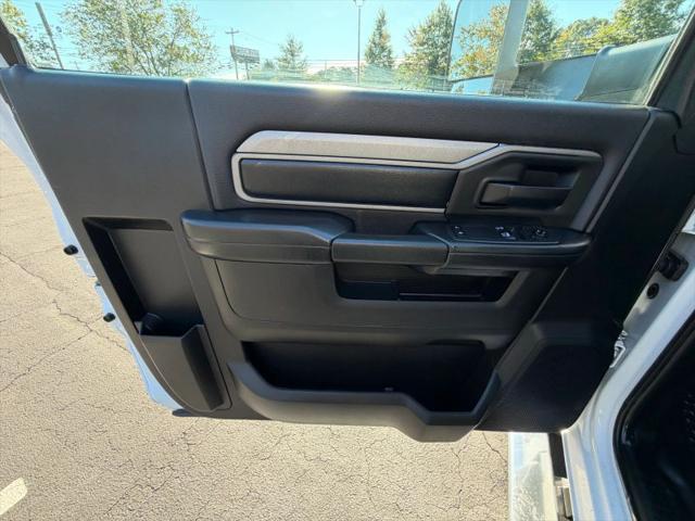 2021 Ram 3500 Tradesman/SLT