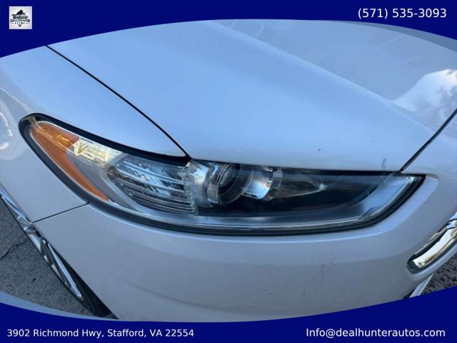 2016 Ford Fusion SE