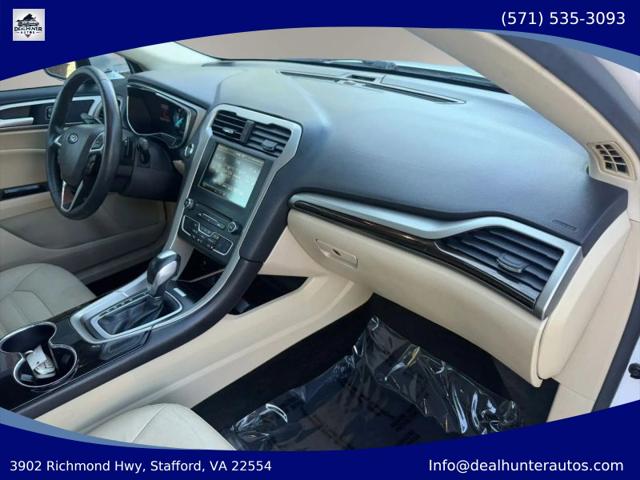 2016 Ford Fusion SE