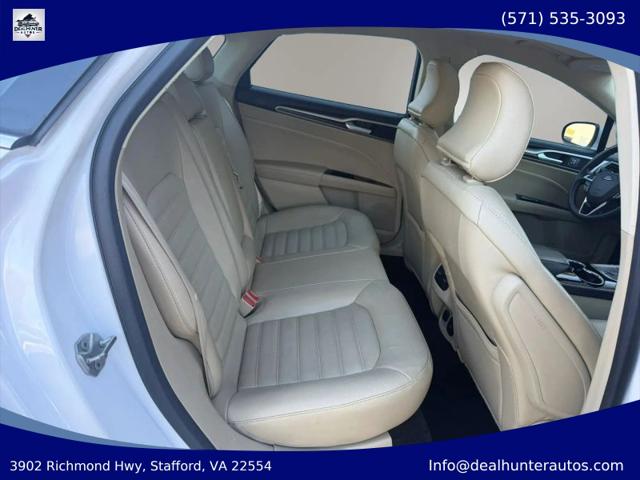 2016 Ford Fusion SE