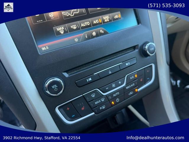 2016 Ford Fusion SE