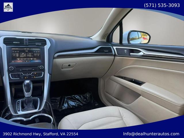 2016 Ford Fusion SE