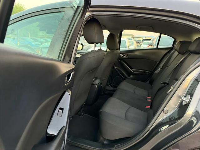 2018 Mazda Mazda3 Sport