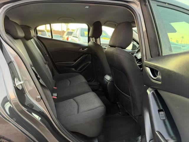 2018 Mazda Mazda3 Sport