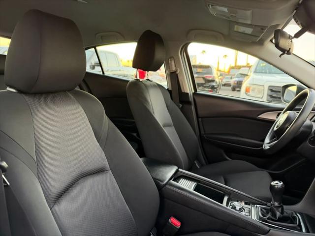 2018 Mazda Mazda3 Sport