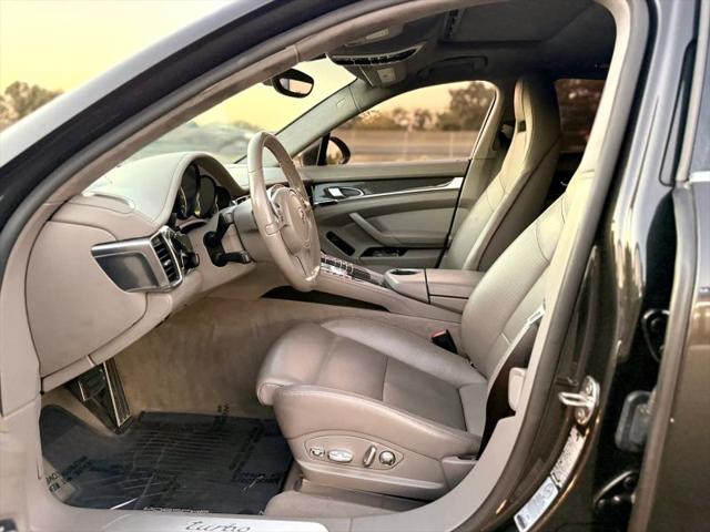2011 Porsche Panamera Turbo