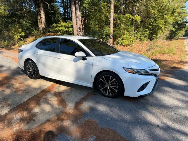 2018 Toyota Camry SE for sale in Talladega, AL