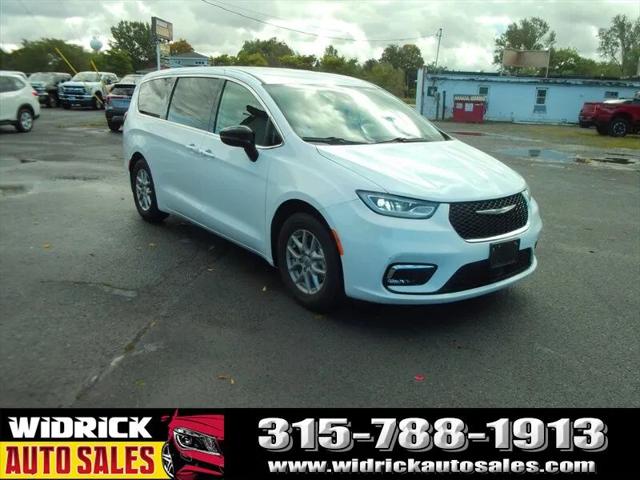 2024 Chrysler Pacifica Touring L for sale in Watertown, NY