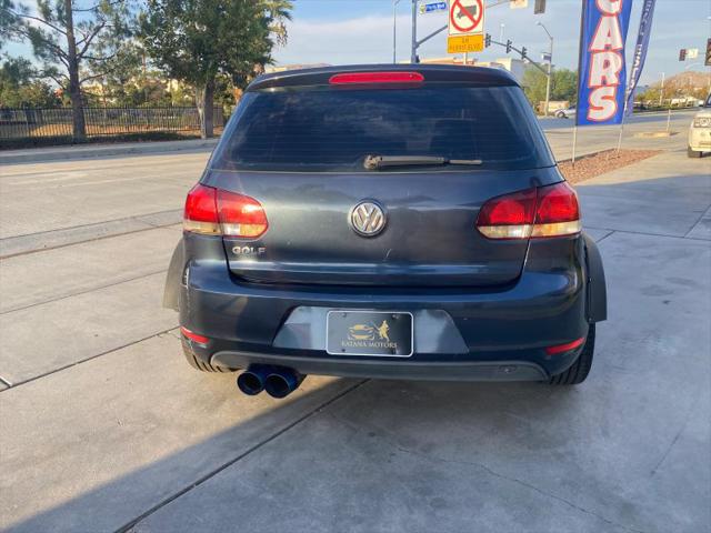 2012 Volkswagen Golf 2.5L 4-Door