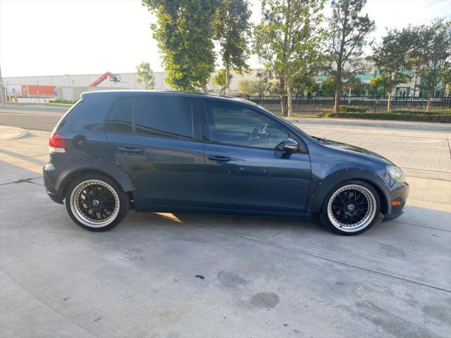 2012 Volkswagen Golf 2.5L 4-Door