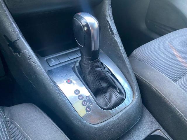 2012 Volkswagen Golf 2.5L 4-Door