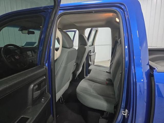 2019 Ram 1500 Classic Express Quad Cab 4x4 64 Box
