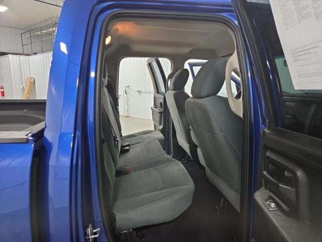 2019 Ram 1500 Classic Express Quad Cab 4x4 64 Box