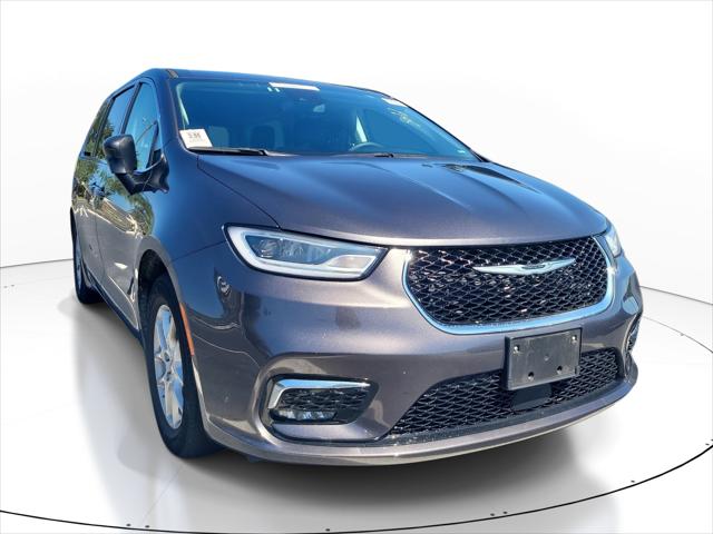 2023 Chrysler Pacifica Touring L for sale in Lakeland, FL