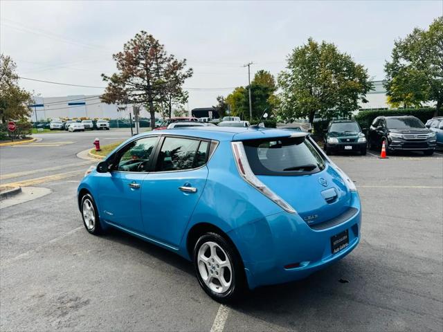 2013 Nissan LEAF SV