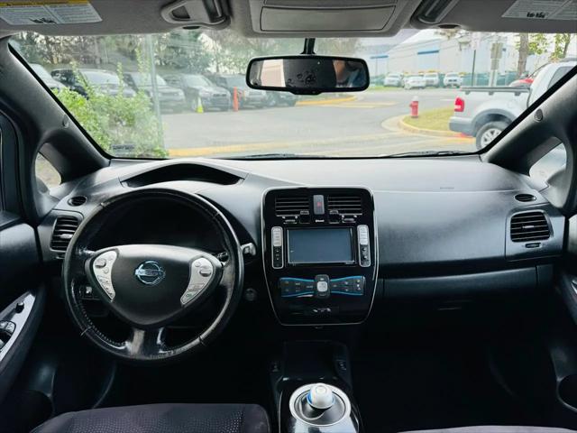 2013 Nissan LEAF SV