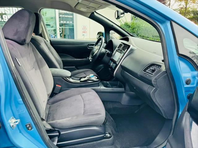2013 Nissan LEAF SV