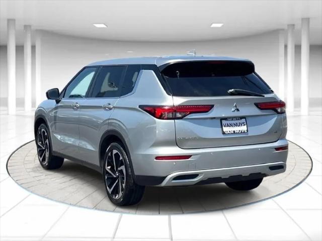 2024 Mitsubishi Outlander SE Black Edition S-AWC