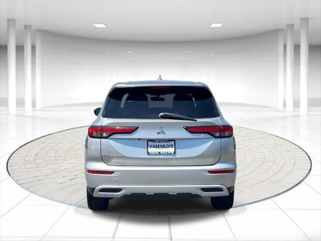 2024 Mitsubishi Outlander SE Black Edition S-AWC