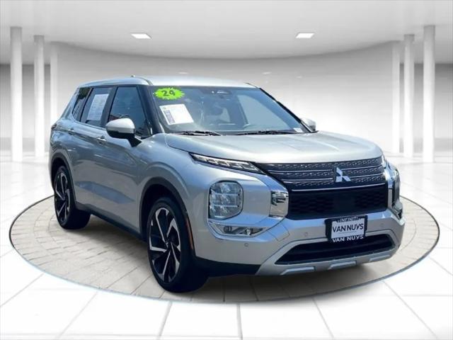 2024 Mitsubishi Outlander SE Black Edition S-AWC