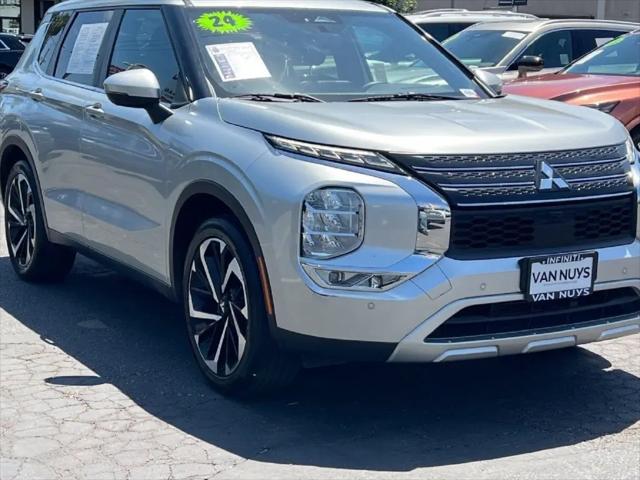 2024 Mitsubishi Outlander SE Black Edition S-AWC