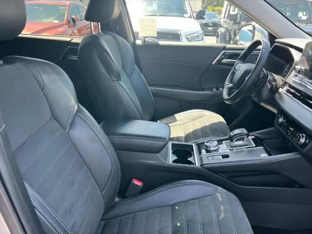 2024 Mitsubishi Outlander SE Black Edition S-AWC