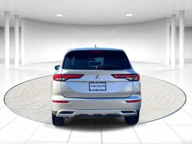 2024 Mitsubishi Outlander SE Black Edition S-AWC