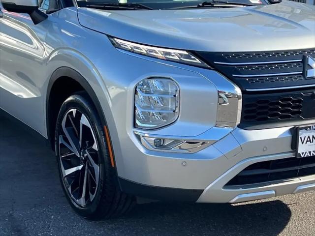 2024 Mitsubishi Outlander SE Black Edition S-AWC