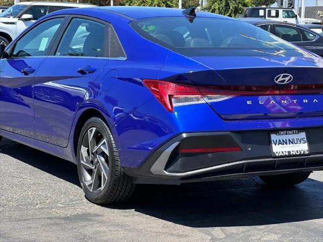 2024 Hyundai Elantra Limited