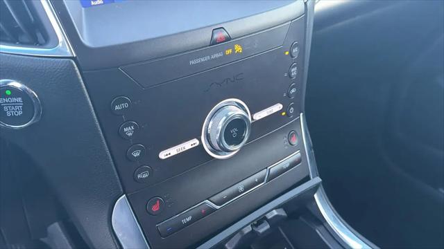 2020 Ford Edge Titanium
