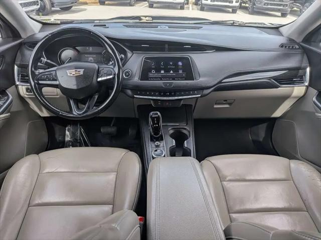 2021 Cadillac XT4 FWD Premium Luxury