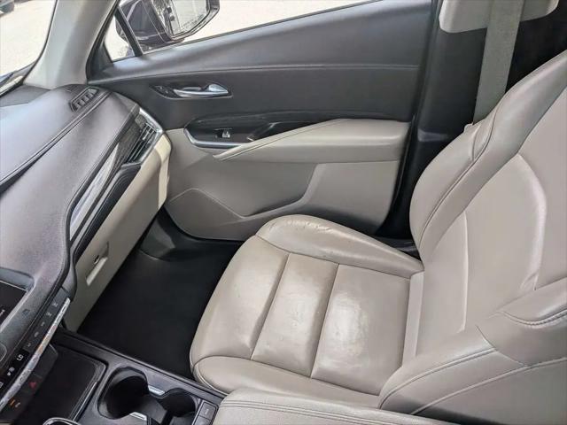 2021 Cadillac XT4 FWD Premium Luxury