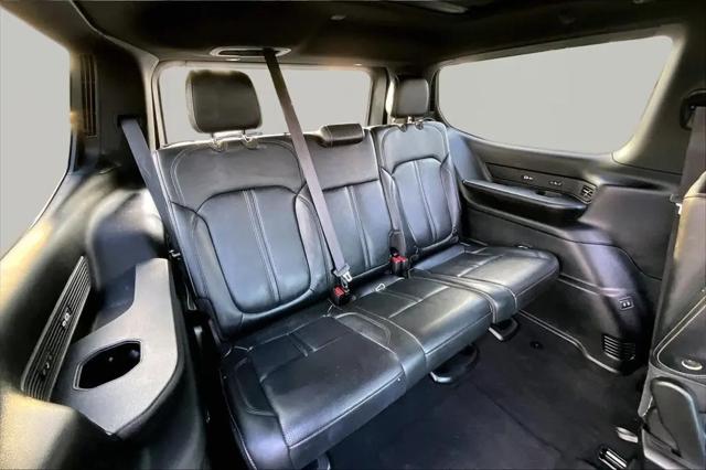 2023 Jeep Wagoneer Series III 4x4