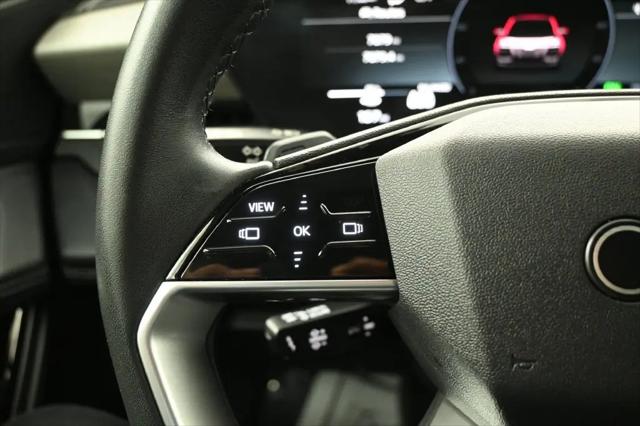 2025 Audi Q6 e-tron Premium quattro
