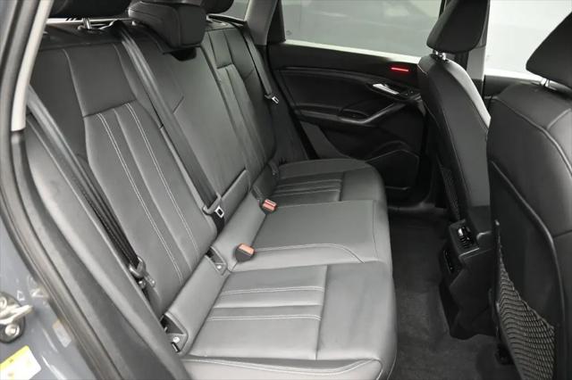 2025 Audi Q6 e-tron Premium quattro