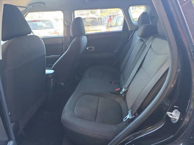 2017 Kia Soul +