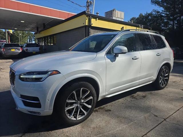 2017 Volvo XC90 T6 Momentum