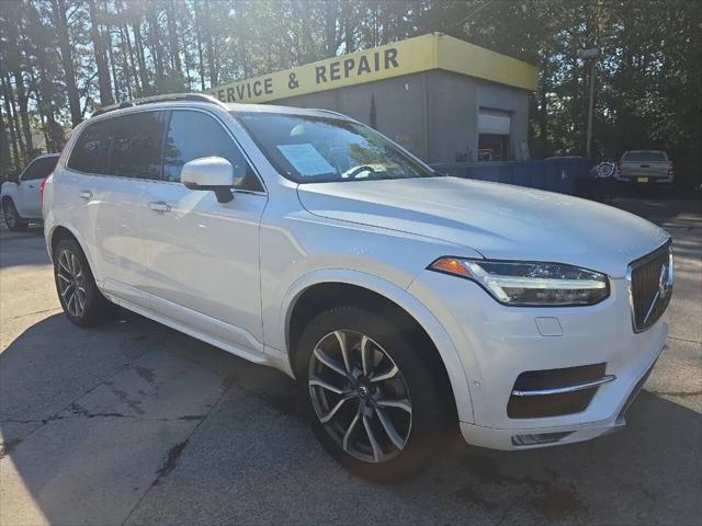2017 Volvo XC90 T6 Momentum