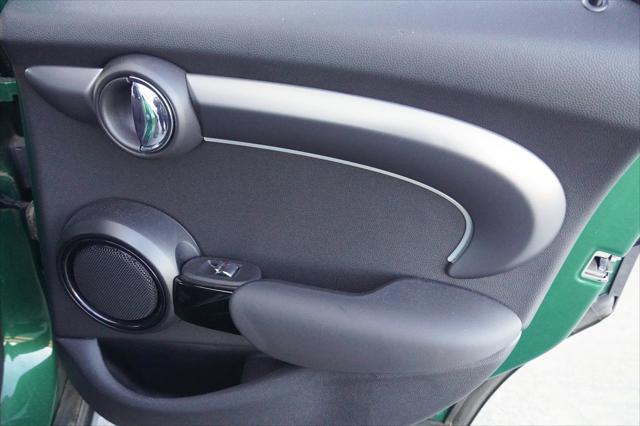 2023 MINI Hardtop Cooper
