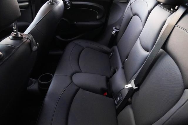 2023 MINI Hardtop Cooper