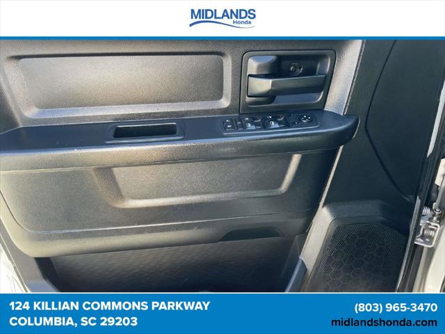 2019 Ram 1500 Classic Express Crew Cab 4x4 57 Box