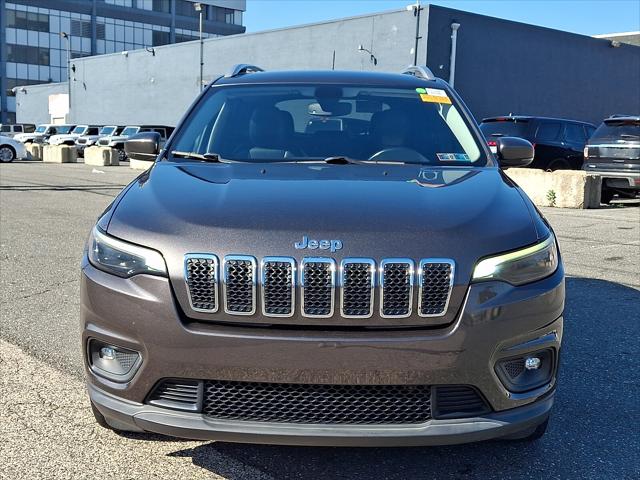 2019 Jeep Cherokee Latitude Plus 4x4 2019 Jeep Cherokee Latitude Plus 4x4
