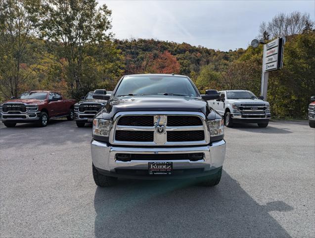2017 RAM 2500 Tradesman Crew Cab 4x4 64 Box