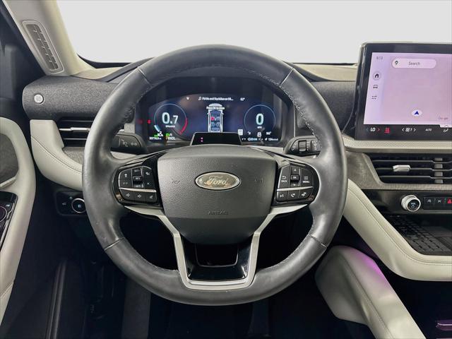 Used 2025 Ford Explorer Platinum For Sale in Olive Branch, MS