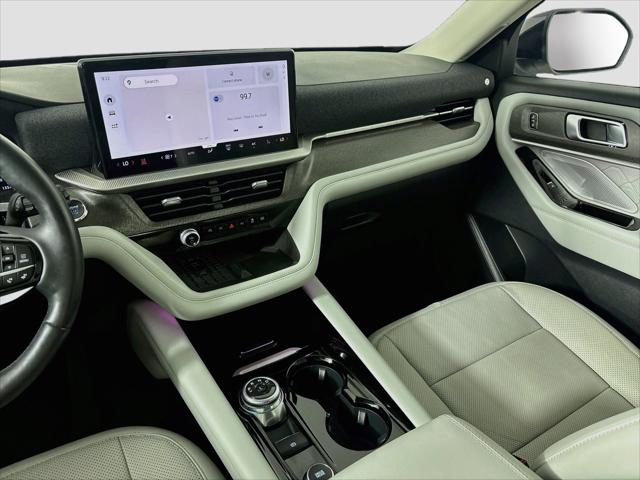 Used 2025 Ford Explorer Platinum For Sale in Olive Branch, MS