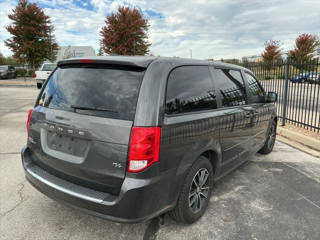 2016 Dodge Grand Caravan R/T
