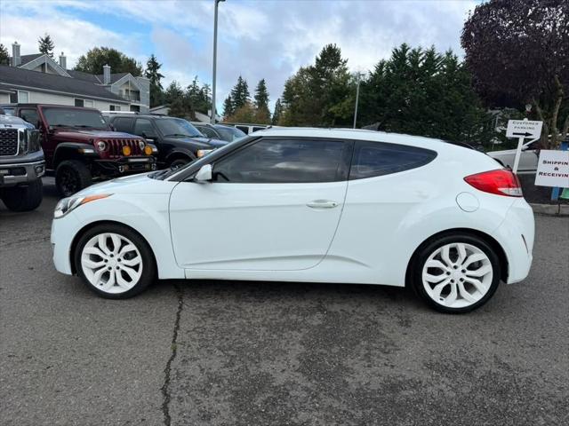 2012 Hyundai Veloster Base w/Gray